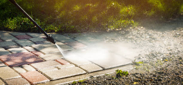 Best Sign and Awning Cleaning  in Memphis, TX